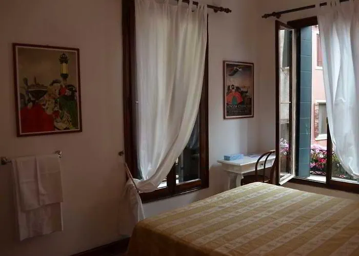 Hotel San Samuele Venise