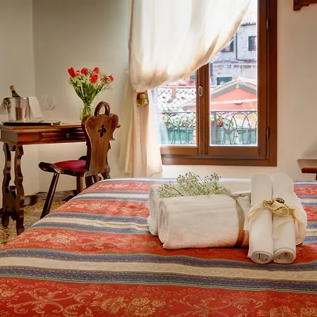 Hotel San Samuele *